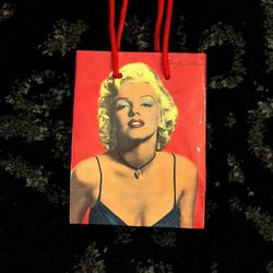 Small Gift Bag (Marilyn Monroe)