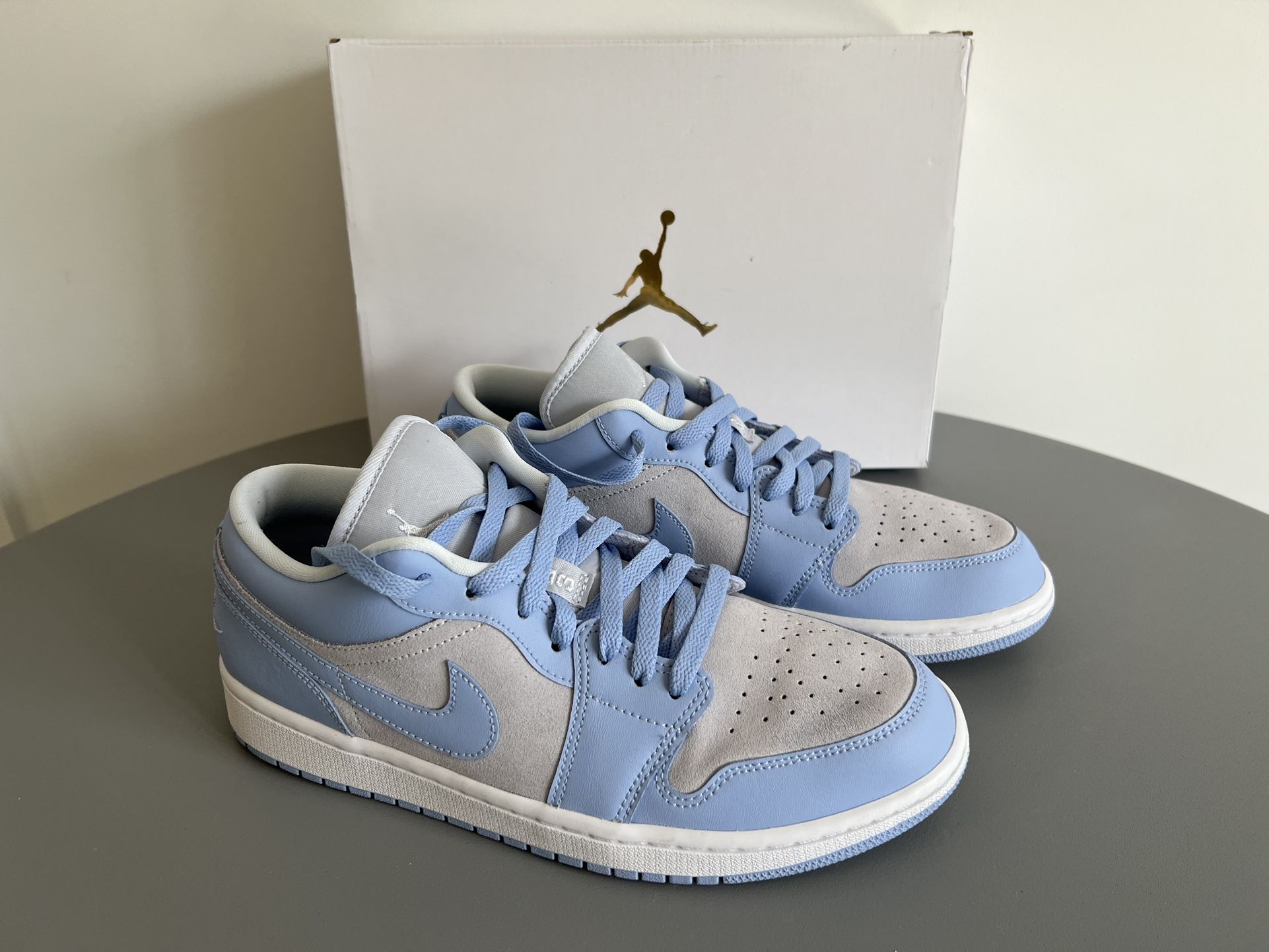 Air Jordan Low 1 Size 9.5M