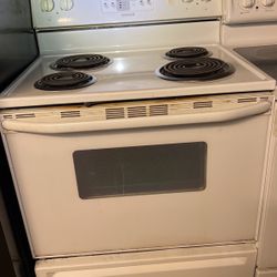 Maytag electric stove very clean warranty free delivery