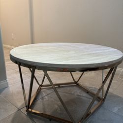 Round Table - living room