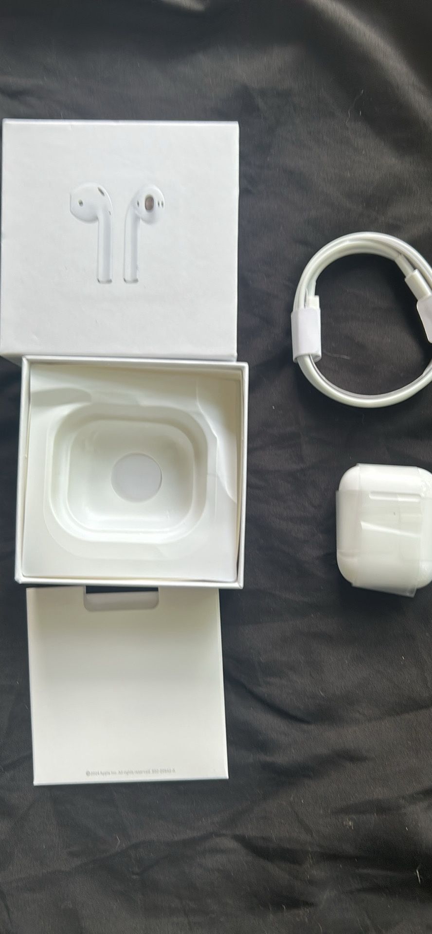 AirPods