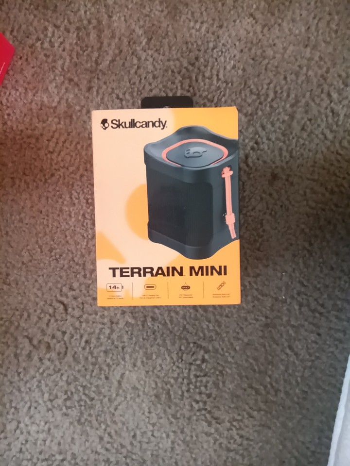 Skullcandy Bluetooth Carrying Mini
