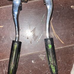 Dual-Drive Ratchets/Trinquetes De Doble Accionamiento