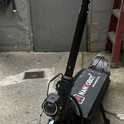 NanRobot D6 +2 Electric Scooter 