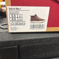 Sk8-Hi Mte-1 All Weather Vans Boys/Mens Size 6.5 Womens Size 8 