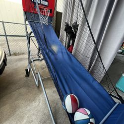 Basketball Hoop 