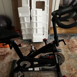 Schwinn Ic3 Exercise Bike 