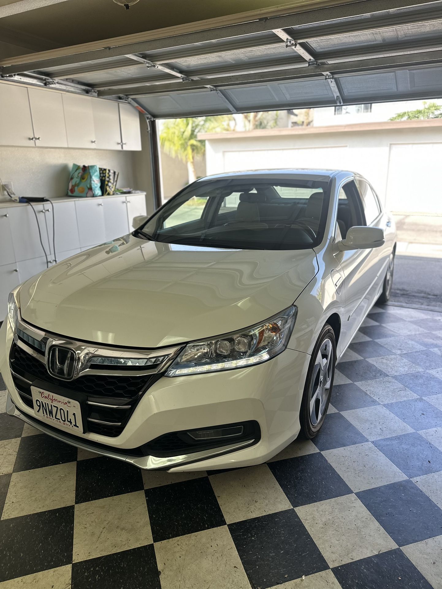 2014 Honda Accord Hybrid