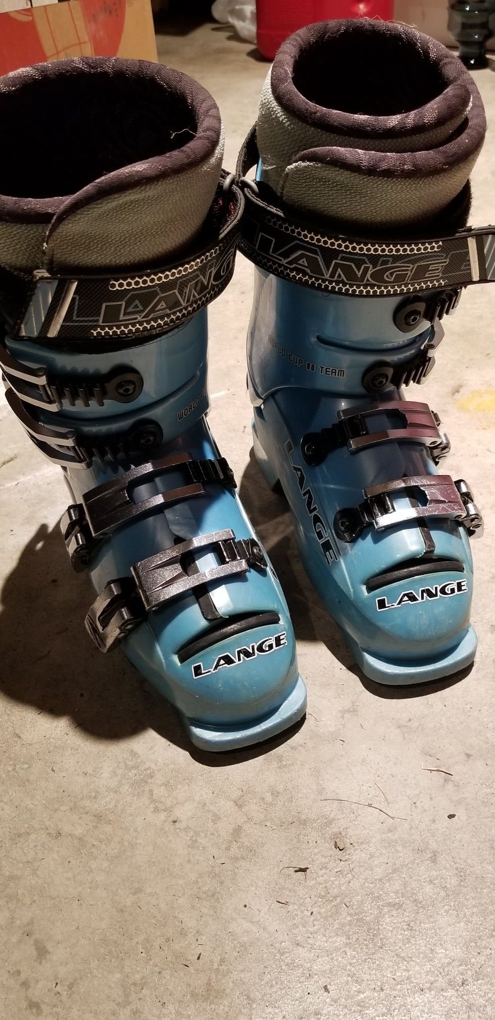Lange world cup 80 team Junior race ski boots