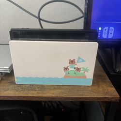 Nintendo Switch Animal Crossing Edition – Great Condition! (Missing Power Cord +