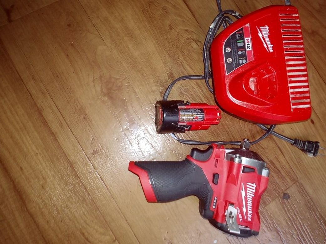 Milwaukee's 12v 3/8 Wrench