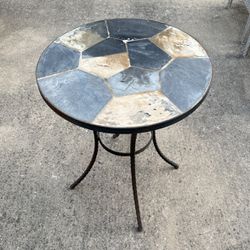—> FREE <— SLATE & IRON OUTDOOR TABLE
