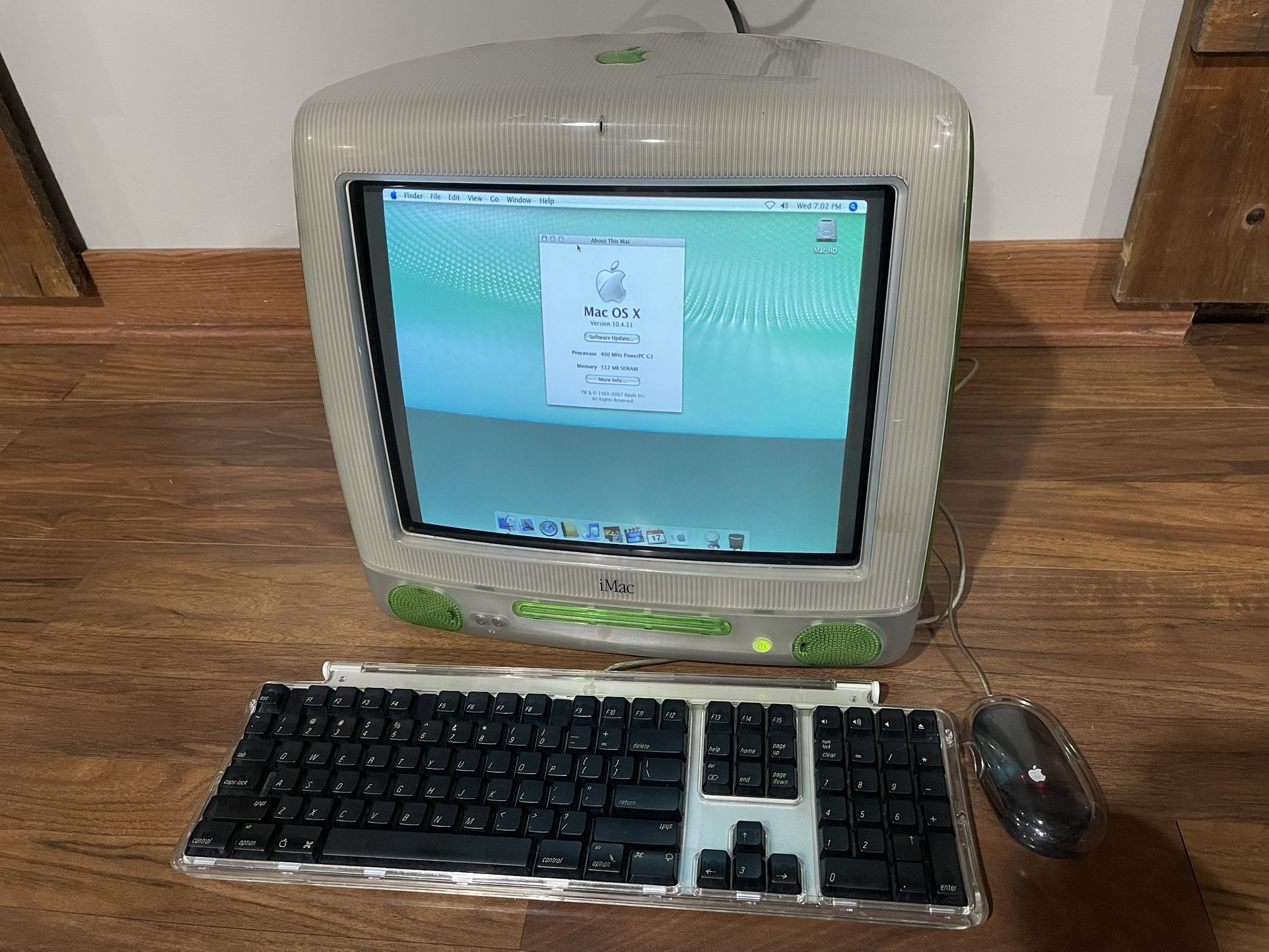 (2) Apple M5521 Computers Bundle
