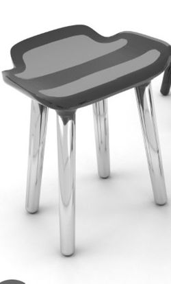 NorvaNivel Chair