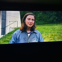 65 Inch Roku Tv With Remote And Batteries 