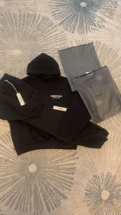 Essentials set Black M