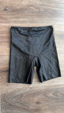 Spanx medium Black High-Waist Shaping Shorts