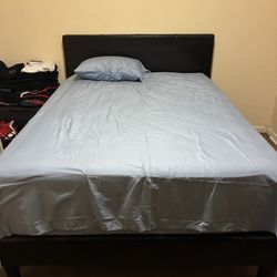 Queen Bed With Mattress And Night Stand 