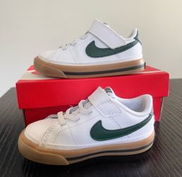 Nike Court Legacy 7C