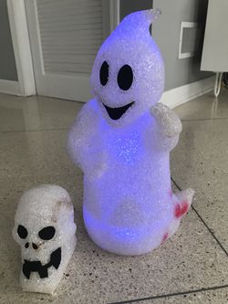 Light up ghost and skull must see!
