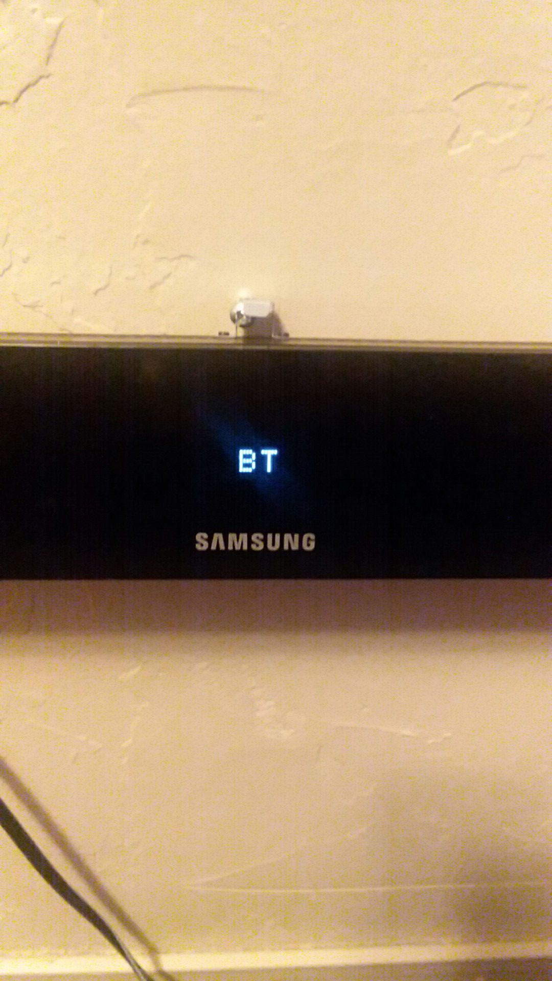 Samsung sound bar (Bluetooth)