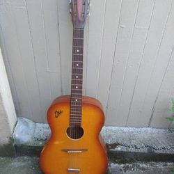 Eko Fiesta Vintage Parlor Guitar (Italy) 1960's (needs repair) 

