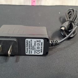 @CHV.    ANDROID  BOX 5V POWER ADAPTER SUPPLY CORD PLUG
