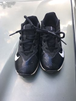 Nike Baseball cleats size 1. My son is 5 years old and they just stopped fitting him. Great condition only used for a few baseball games