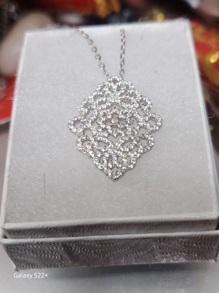 925 Sterling Silver Filigree Crystal Necklace 20"