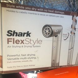 Shark Flex style