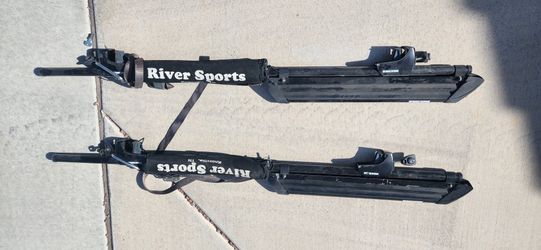 Yakima Snowboard And Ski Racks.