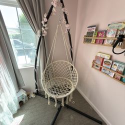 boho swinging chair 