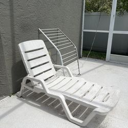 Pool Chair &drying Rock 