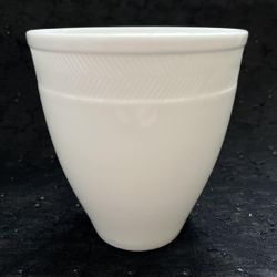Second-hand cups