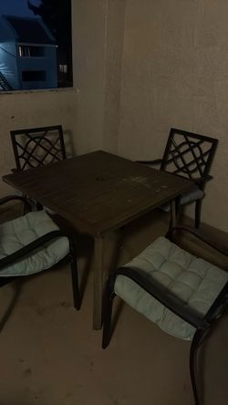 Patio set