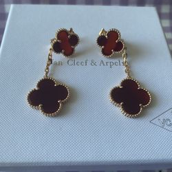 Van Cleef & Arpels four-leaf clover earrings 