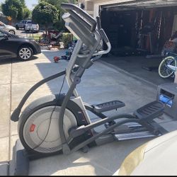 Free Motion Elliptical