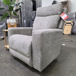 Reclining Chair- Free Delivery‼️