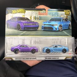 Hot wheels premium Dodge 2 pack