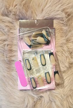 Press On Nails