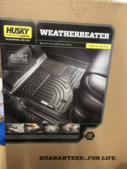 Husky Weatherbeater 2nd row Dodge Ram 2019-up 1500 crew mat
