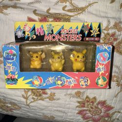 Vintage Authentic 1995 Pokemon Figures