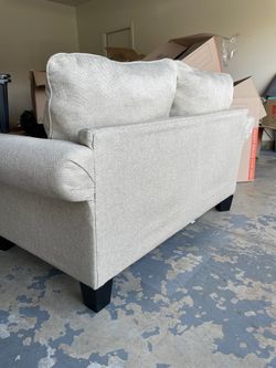 Love seat