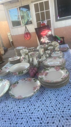 Franciscan  set 120 pcs