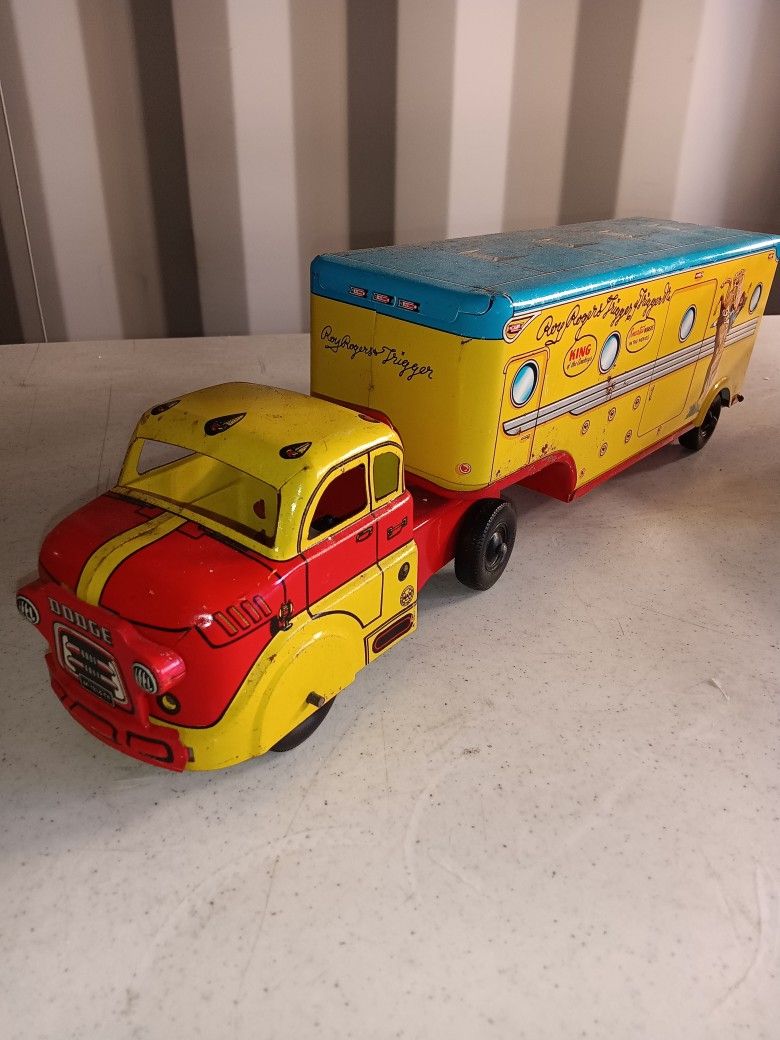 (Vintage) Toy Truck With Trailer