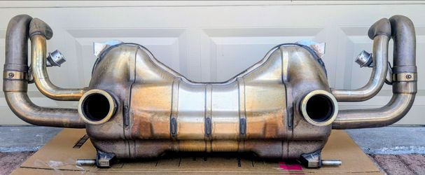 Genuine 2023 Audi R8 5.2 V10 GT OEM Exhaust System 4S0-251-051R