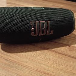 JBL CHARGE5 BLUETOOTH SPEAKER
