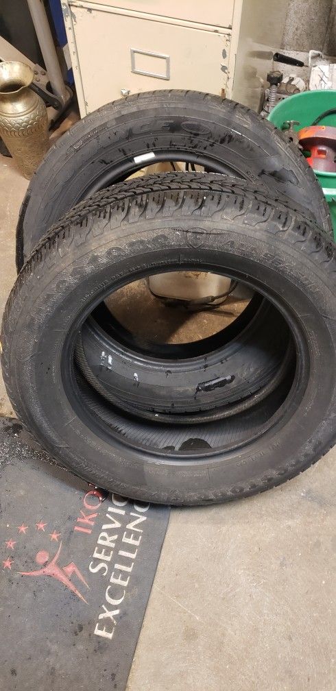 2=LT275/65/R18 FIRESTONE ALL=SEASON