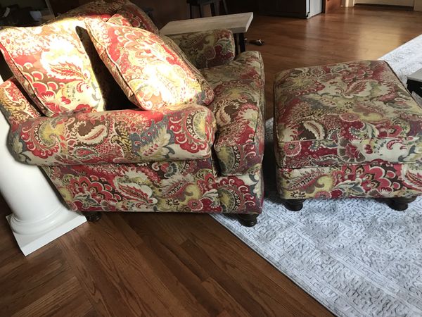 Paula Deen Oversized Chair And Ottoman Furniture In Kennesaw Ga Paula Deen Oversized Chair And Ottoman Furniture In Kennesaw Ga Offerup