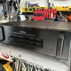 Onkyo Amplifier